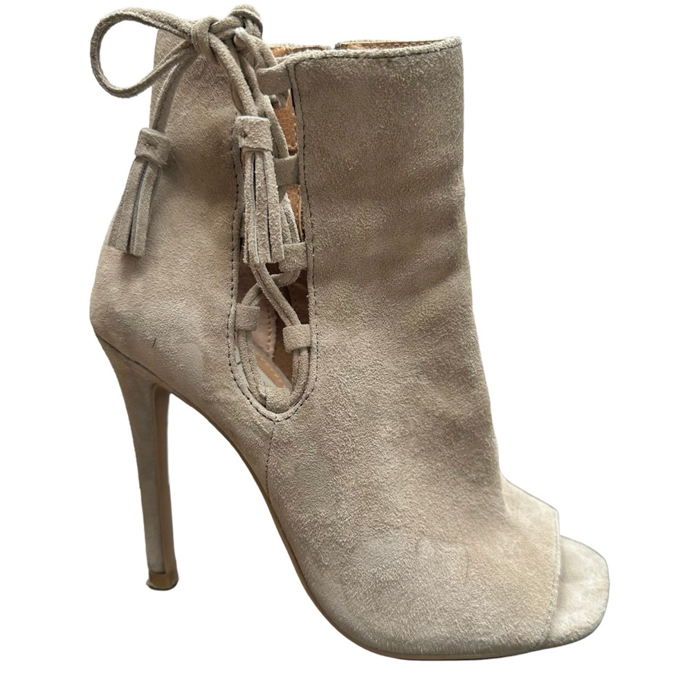 Steve Madden taupe suede open-toed ankle booties